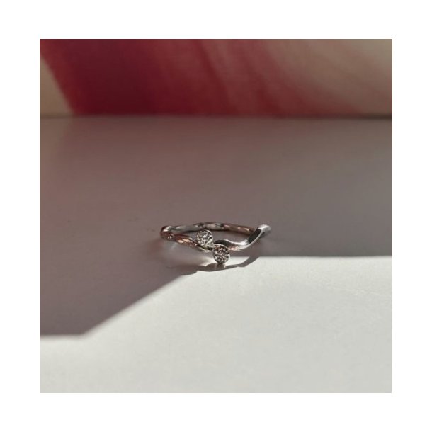Flow Ring with Two Stones Silver