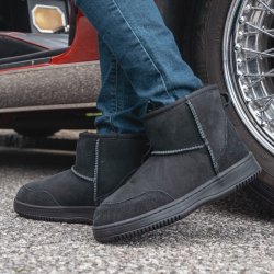 New Zealand boots - ultra short - black