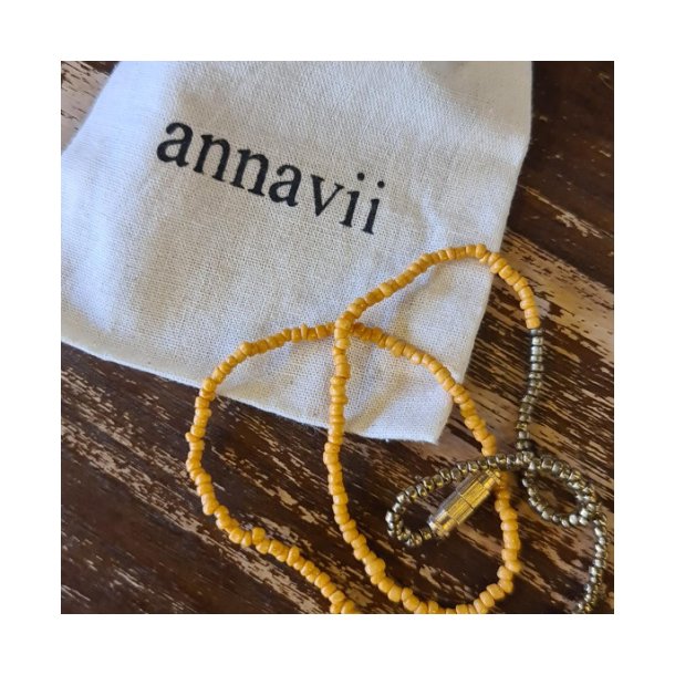 Ana - peach + antik