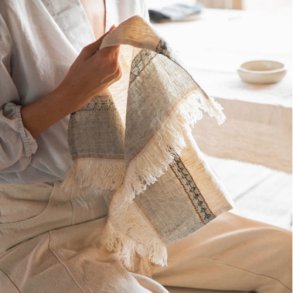 The Belgian Table Throw Napkin - Ioulida