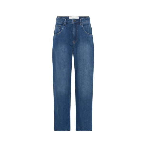 Tenna Barrel Jeans � Blue Washed Denim