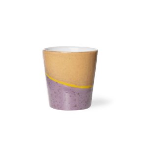 Coffee mug  - gravity