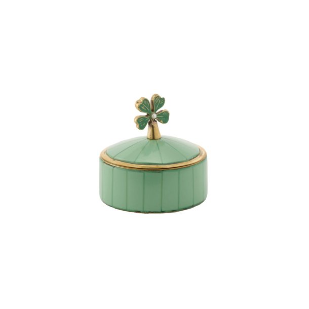  Lucky Clover Circus Box