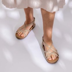 Women#2 � Pearly Shades