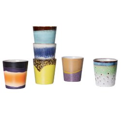 Coffee mug  - gravity