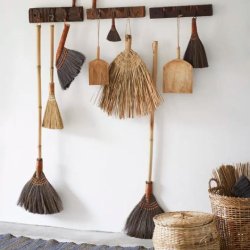 Seagrass handbroom