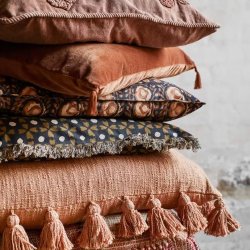 Velvet Cushion - dark rose